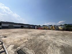 Loyang Crescent (D17), Factory #595633461